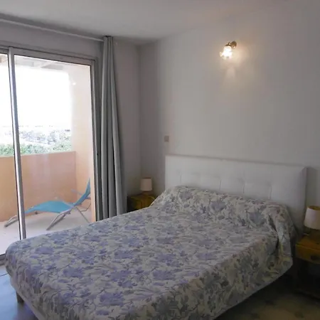 - T3 Ensoleille - 6 Pers - Piscine Collective Et Parking - Fr-1-796-44 Apartment