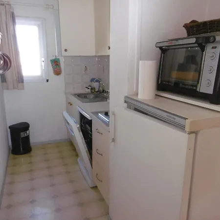 - T3 Ensoleille - 6 Pers - Piscine Collective Et Parking - Fr-1-796-44 *